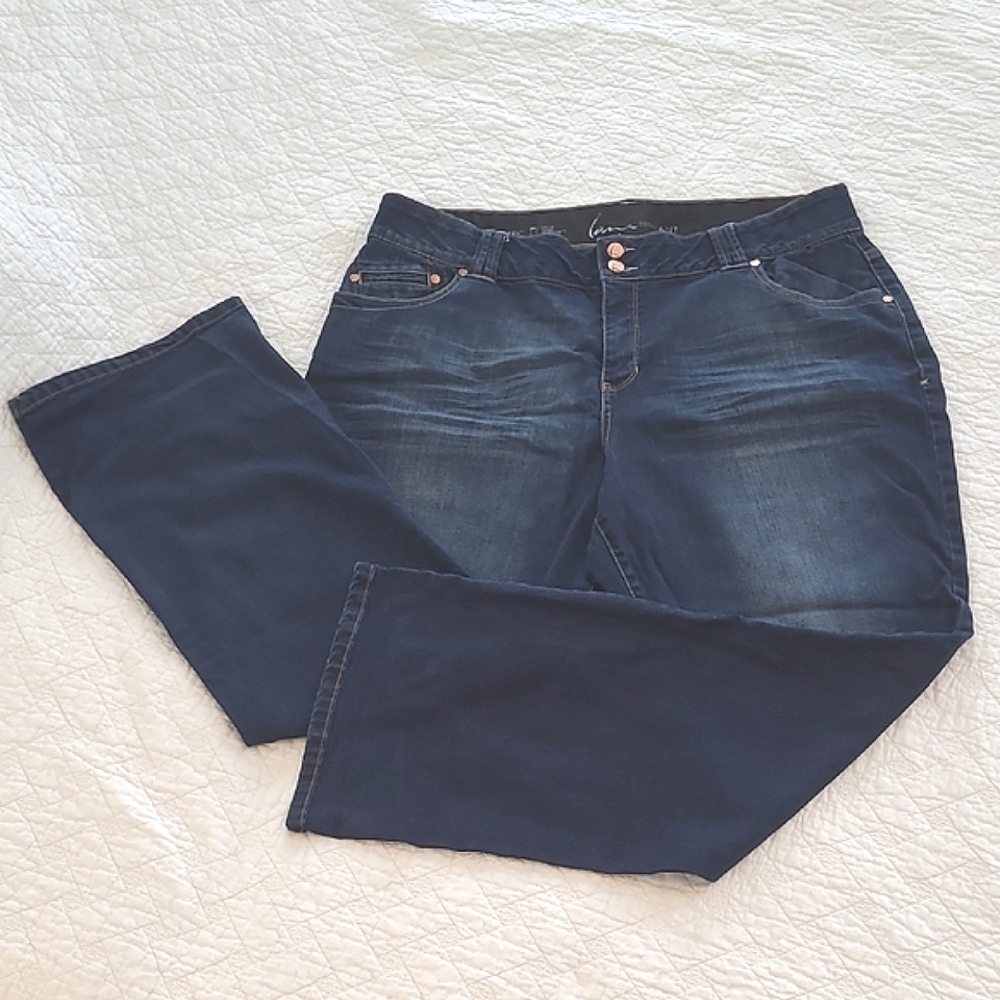 Lane Bryant basic bootcut stretchy dark wash feathered Tighter Tummy Jeans Sz 20